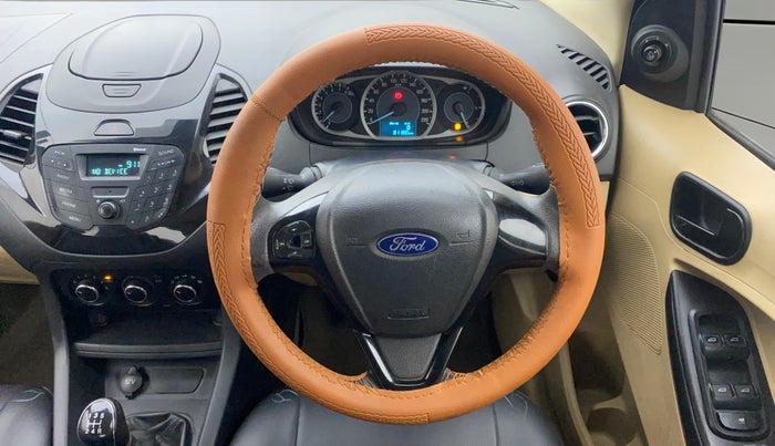 2016 Ford Figo Aspire TREND 1.2 PETROL, Petrol, Manual, 81,145 km, Steering Wheel Close Up