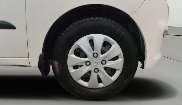 2013 Hyundai i10 MAGNA 1.1, Petrol, Manual, 62,707 km, Right Front Wheel