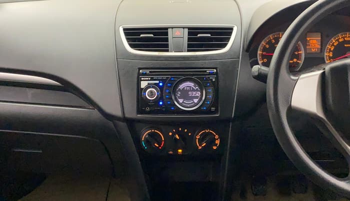2012 Maruti Swift VXI, Petrol, Manual, 77,465 km, Air Conditioner