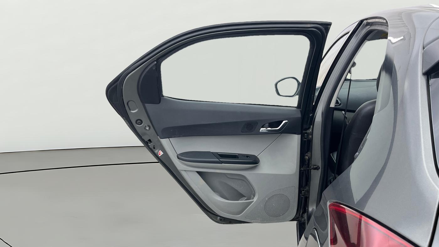 2020 Tata Tiago XZA PLUS PETROL, Petrol, Automatic, 31,205 km, LHS Rear Door
