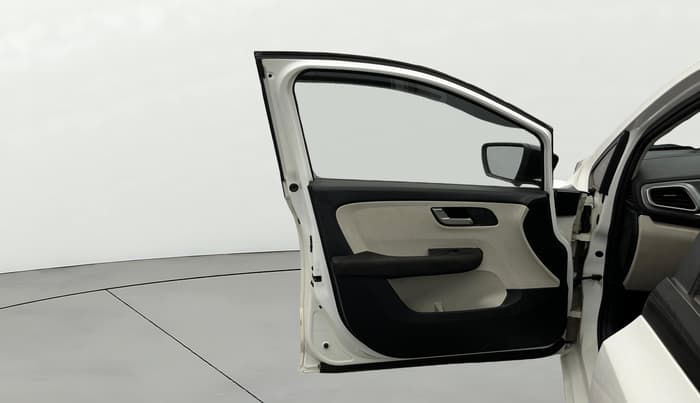 2024 Tata ALTROZ XZ PLUS SUNROOF CNG, CNG, Manual, 43,344 km, LHS Front Door
