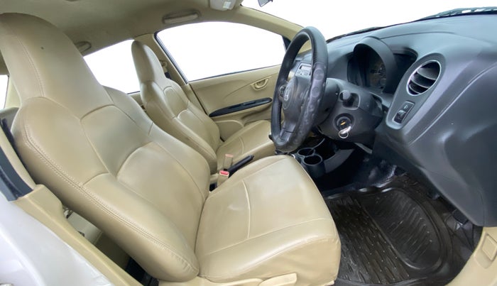 2015 Honda Amaze 1.5L I-DTEC S, Diesel, Manual, 1,07,020 km, Right Side Front Door Cabin