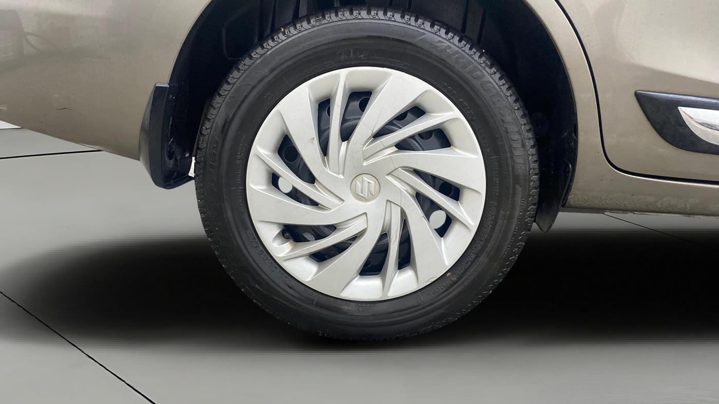 2022 Maruti Ertiga VXI AT SHVS, Petrol, Automatic, 26,199 km, Right Rear Wheel