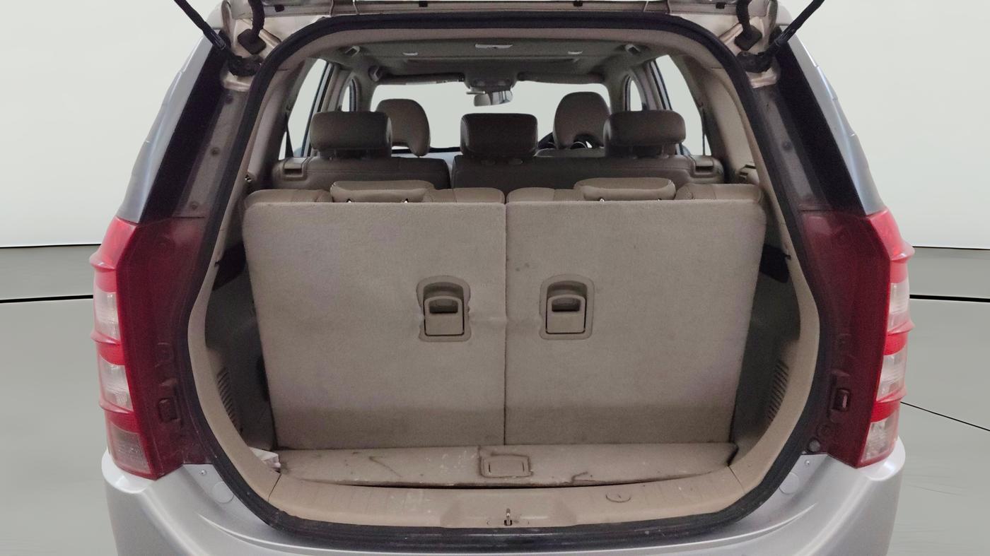 2016 Mahindra XUV500 W10, Diesel, Manual, 1,15,976 km, Boot Open Zoomed View