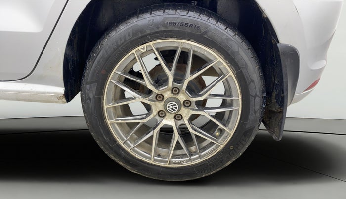 2015 Volkswagen Polo COMFORTLINE 1.2L, Petrol, Manual, 75,779 km, Left Rear Wheel