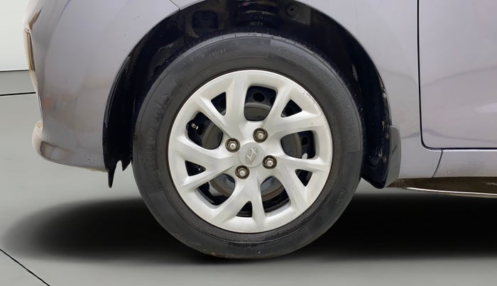 2017 Hyundai Grand i10 MAGNA 1.2 KAPPA VTVT, CNG, Manual, 73,177 km, Left Front Wheel