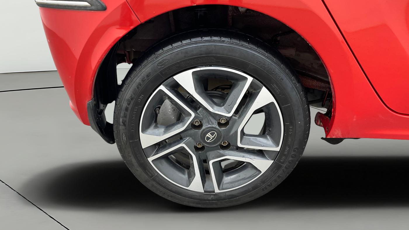 2021 Tata Tiago XZA PLUS PETROL, Petrol, Automatic, 36,532 km, Right Rear Wheel