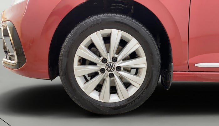 2023 Volkswagen VIRTUS HIGHLINE TSI 1.0 MT, Petrol, Manual, 44,601 km, Left Front Wheel