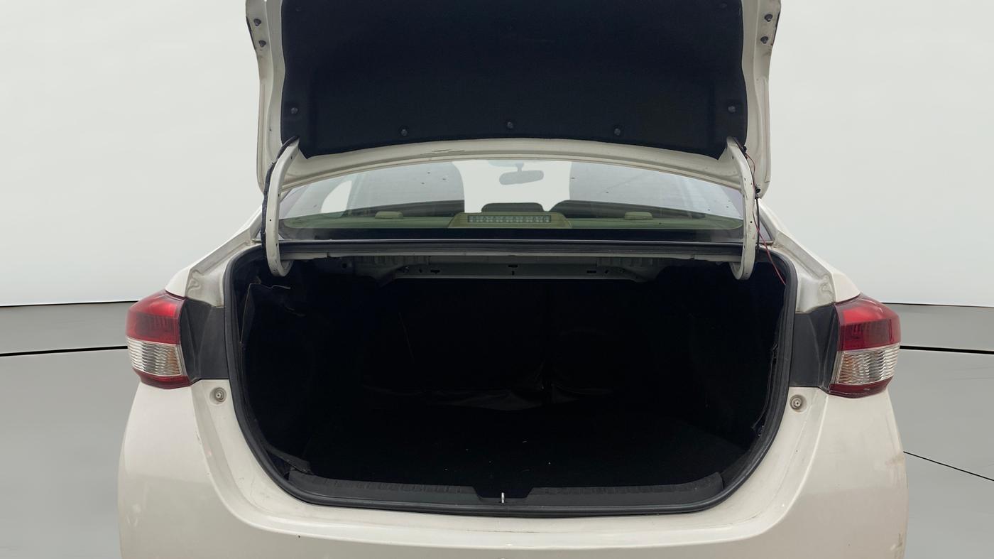 2018 Toyota YARIS G CVT, Petrol, Automatic, 10,000 km, Boot Open Zoomed View