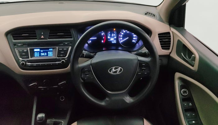 2015 Hyundai Elite i20 MAGNA 1.2, Petrol, Manual, 73,579 km, Steering Wheel Close Up