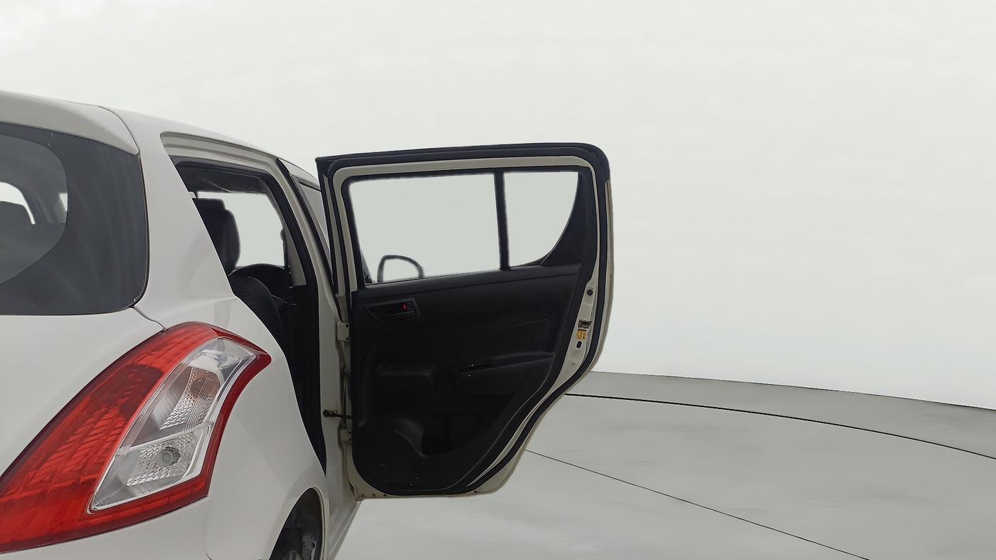 2016 Maruti Swift LXI, Petrol, Manual, 1,45,376 km, RHS Rear Door