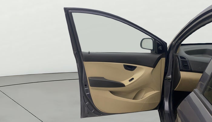 2018 Hyundai Eon MAGNA +, Petrol, Manual, 1,09,456 km, LHS Front Door