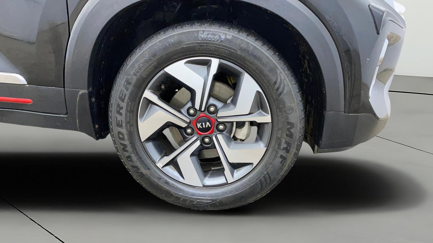 2021 KIA SONET HTX 1.0 IMT, Petrol, Manual, 1,04,326 km, Right Front Wheel