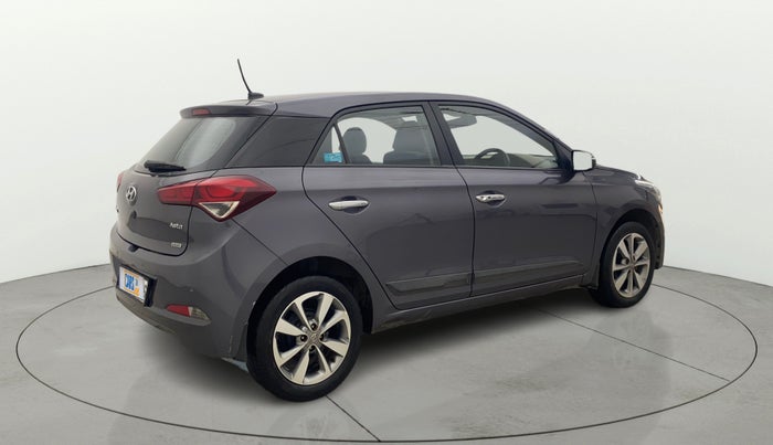 2016 Hyundai Elite i20 ASTA 1.2 (O), Petrol, Manual, 1,00,016 km, Right Back Diagonal
