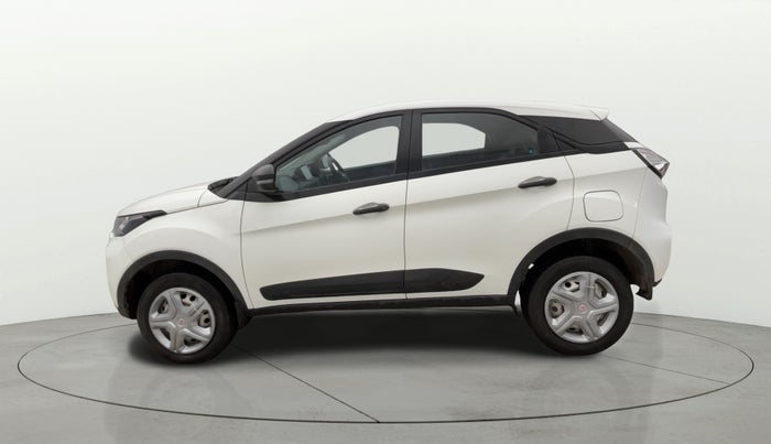 2022 Tata NEXON XE PETROL, Petrol, Manual, 92,672 km, Left Side