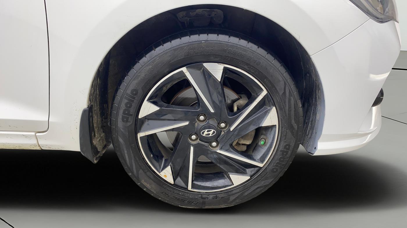 2021 Hyundai Verna SX (O) 1.5 CRDI, Diesel, Manual, 79,788 km, Right Front Wheel