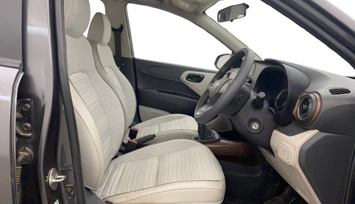 2020 Hyundai AURA S 1.2 CNG, CNG, Manual, 55,278 km, Right Side Front Door Cabin