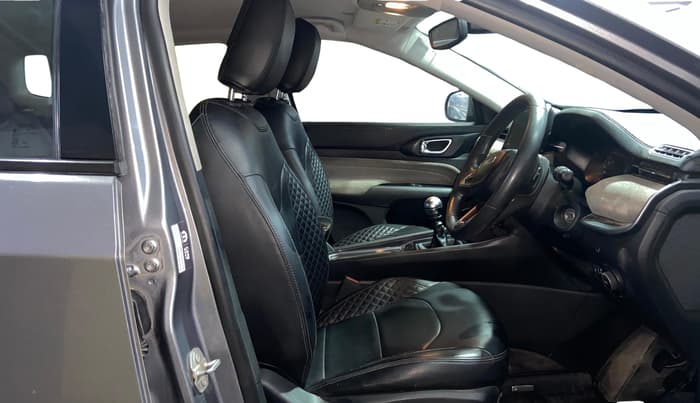 2021 Jeep Compass SPORT 1.4 PETROL, Petrol, Manual, 98,240 km, Right Side Front Door Cabin