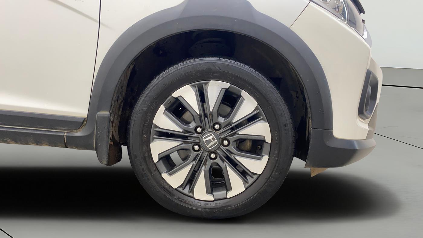 2021 Honda WR-V 1.5L I-DTEC VX MT, Diesel, Manual, 64,029 km, Right Front Wheel