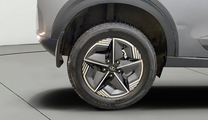 2023 Tata NEXON CREATIVE PLUS 1.2 REVOTRON 6 MT DT, Petrol, Manual, 24,857 km, Right Rear Wheel