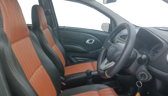 2018 Datsun Redi Go T (O), Petrol, Manual, 40,640 km, Right Side Front Door Cabin
