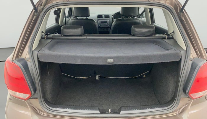 2017 Volkswagen Polo COMFORTLINE 1.2L, Petrol, Manual, 76,943 km, Boot Open Zoomed View