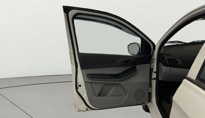 2021 Tata Tiago XT PETROL, Petrol, Manual, 79,285 km, LHS Front Door