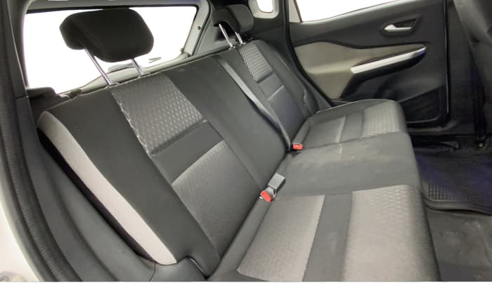 2021 Nissan MAGNITE XL, Petrol, Manual, 27,271 km, Right Side Rear Door Cabin