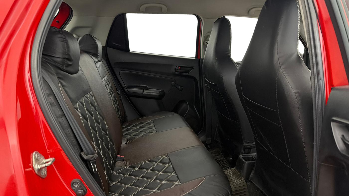 2018 Maruti Swift LXI, Petrol, Manual, 64,177 km, Right Side Rear Door Cabin