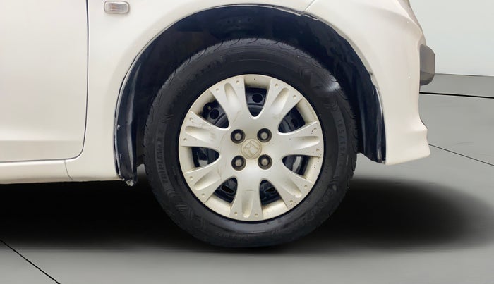 2013 Honda Brio S MT, Petrol, Manual, 75,265 km, Right Front Wheel