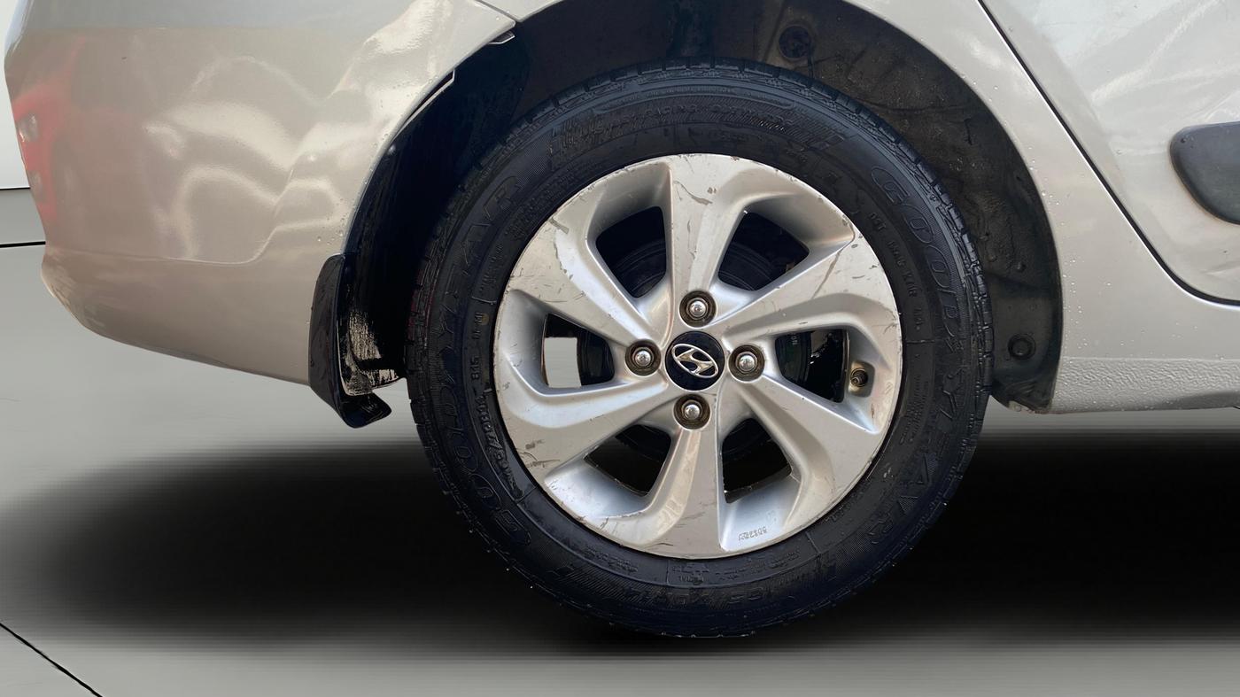 2018 Hyundai Xcent SX 1.2, Petrol, Manual, 59,245 km, Right Rear Wheel