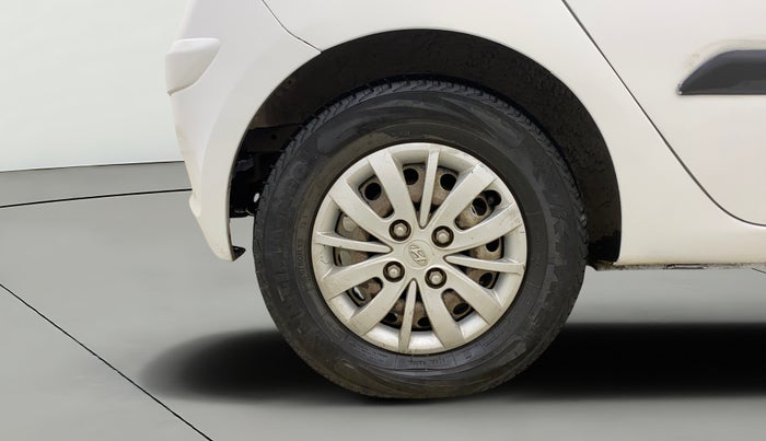 2014 Hyundai i10 SPORTZ 1.1, Petrol, Manual, 82,790 km, Right Rear Wheel