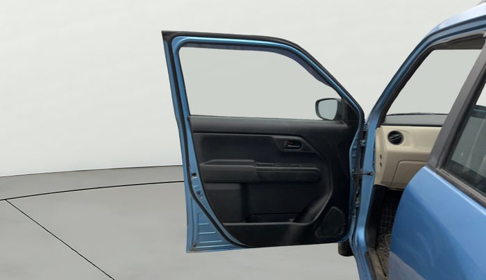 2019 Maruti New Wagon-R VXI 1.2, CNG, Manual, 67,887 km, LHS Front Door