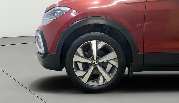 2022 Volkswagen TAIGUN TOPLINE 1.0 TSI MT, Petrol, Manual, 39,605 km, Left Front Wheel