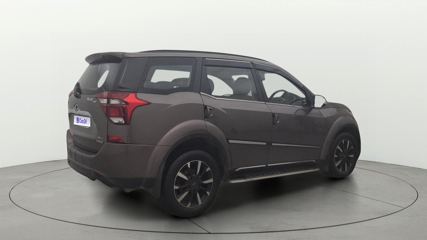 2018 Mahindra XUV500 W11 AT, Diesel, Automatic, 61,563 km, Right Back Diagonal