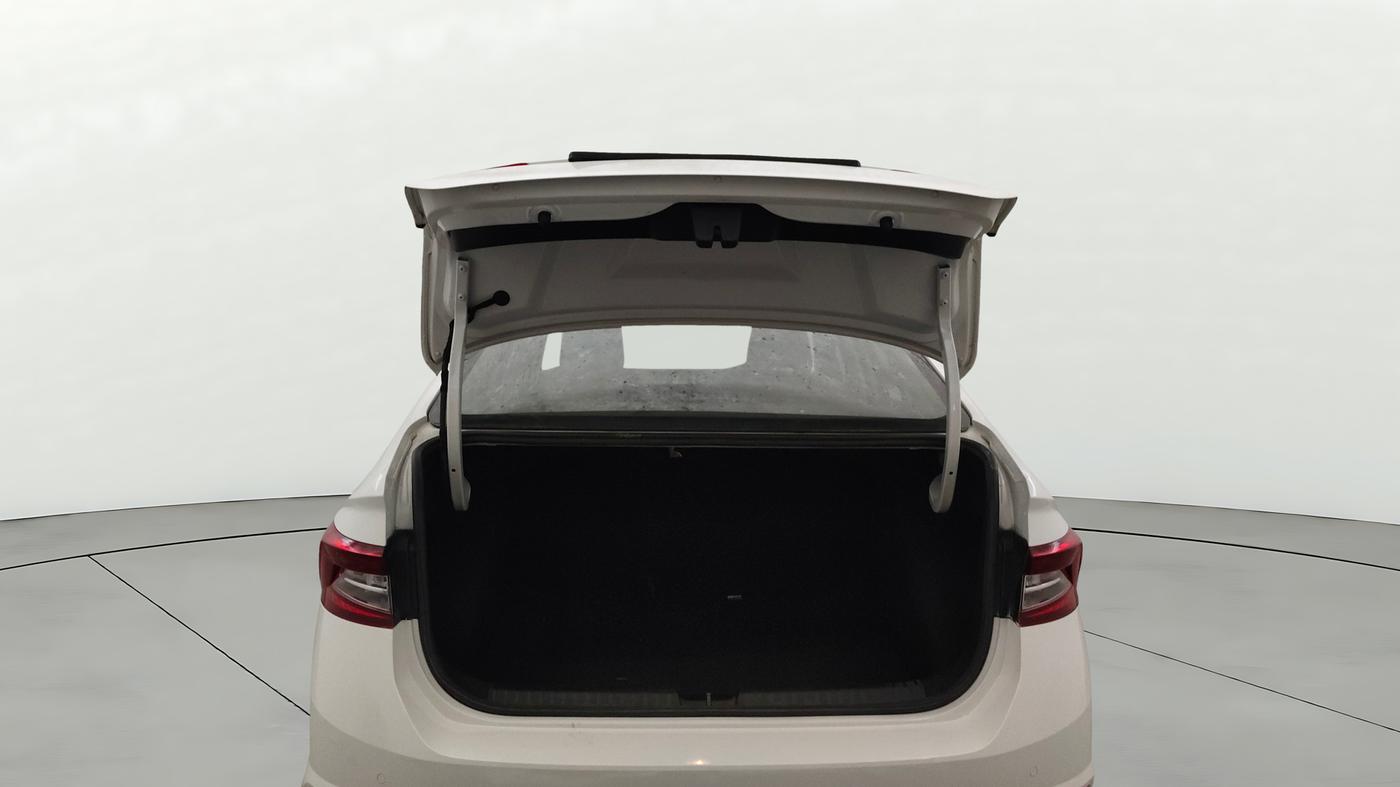 2023 Skoda SLAVIA STYLE 1.0L TSI AT, Petrol, Automatic, 80,387 km, Boot Door Open