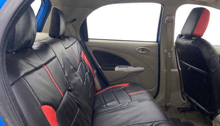 2013 Toyota Etios Liva GD, Diesel, Manual, 77,752 km, Right Side Rear Door Cabin