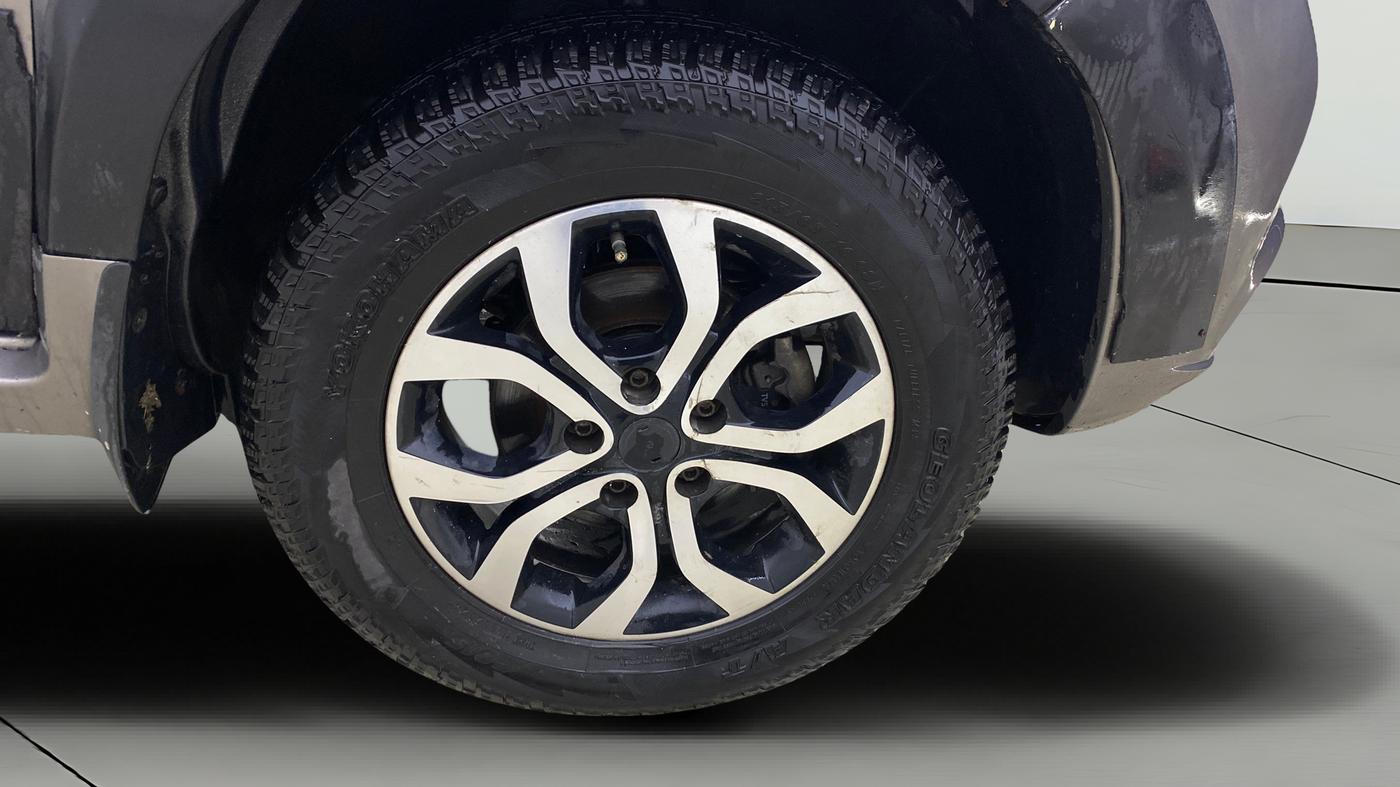 2018 Nissan Terrano  XL D Plus, Diesel, Manual, 55,979 km, Right Front Wheel