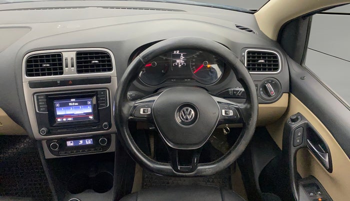 2017 Volkswagen Polo HIGHLINE1.2L, Petrol, Manual, 98,037 km, Steering Wheel Close Up