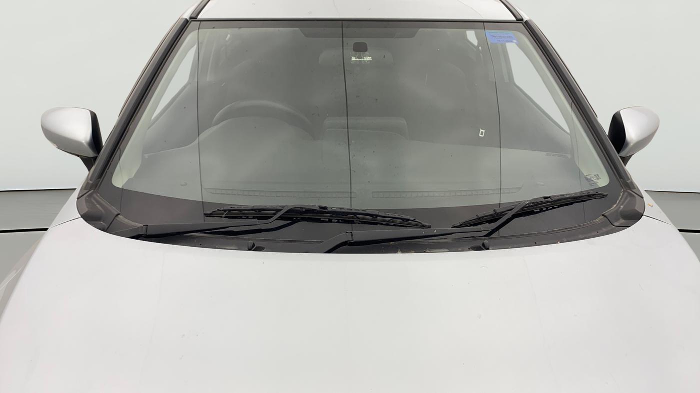 2022 Maruti Baleno ZETA PETROL 1.2, Petrol, Manual, 30,402 km, Front Windshield