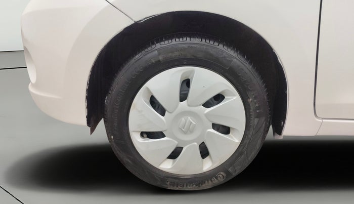 2014 Maruti Celerio VXI AMT, CNG, Automatic, 63,541 km, Left Front Wheel
