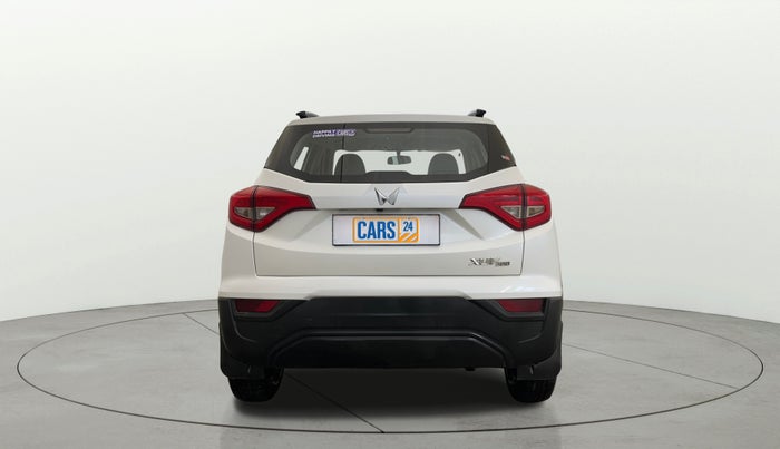 2023 Mahindra XUV300 W4 1.2 PETROL, Petrol, Manual, 35,728 km, Back/Rear
