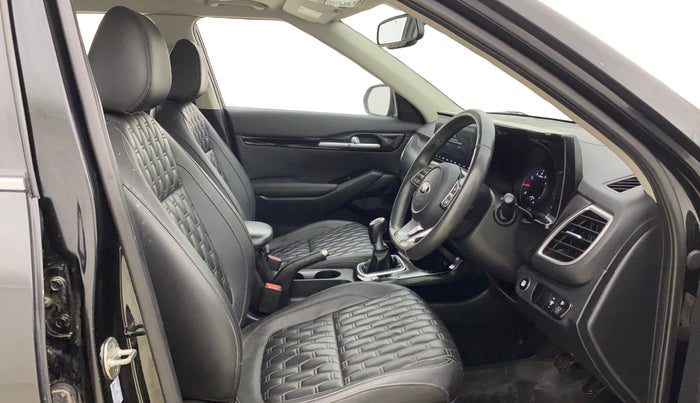 2021 KIA SELTOS HTX ANNIVERSARY EDITION 1.5 PETROL, Petrol, Manual, 61,904 km, Right Side Front Door Cabin