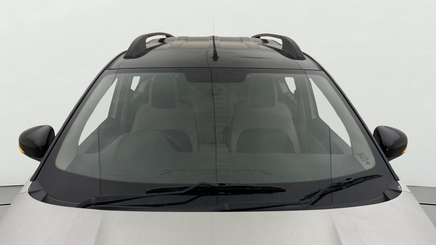 2022 Renault TRIBER RXZ, Petrol, Manual, 53,226 km, Front Windshield