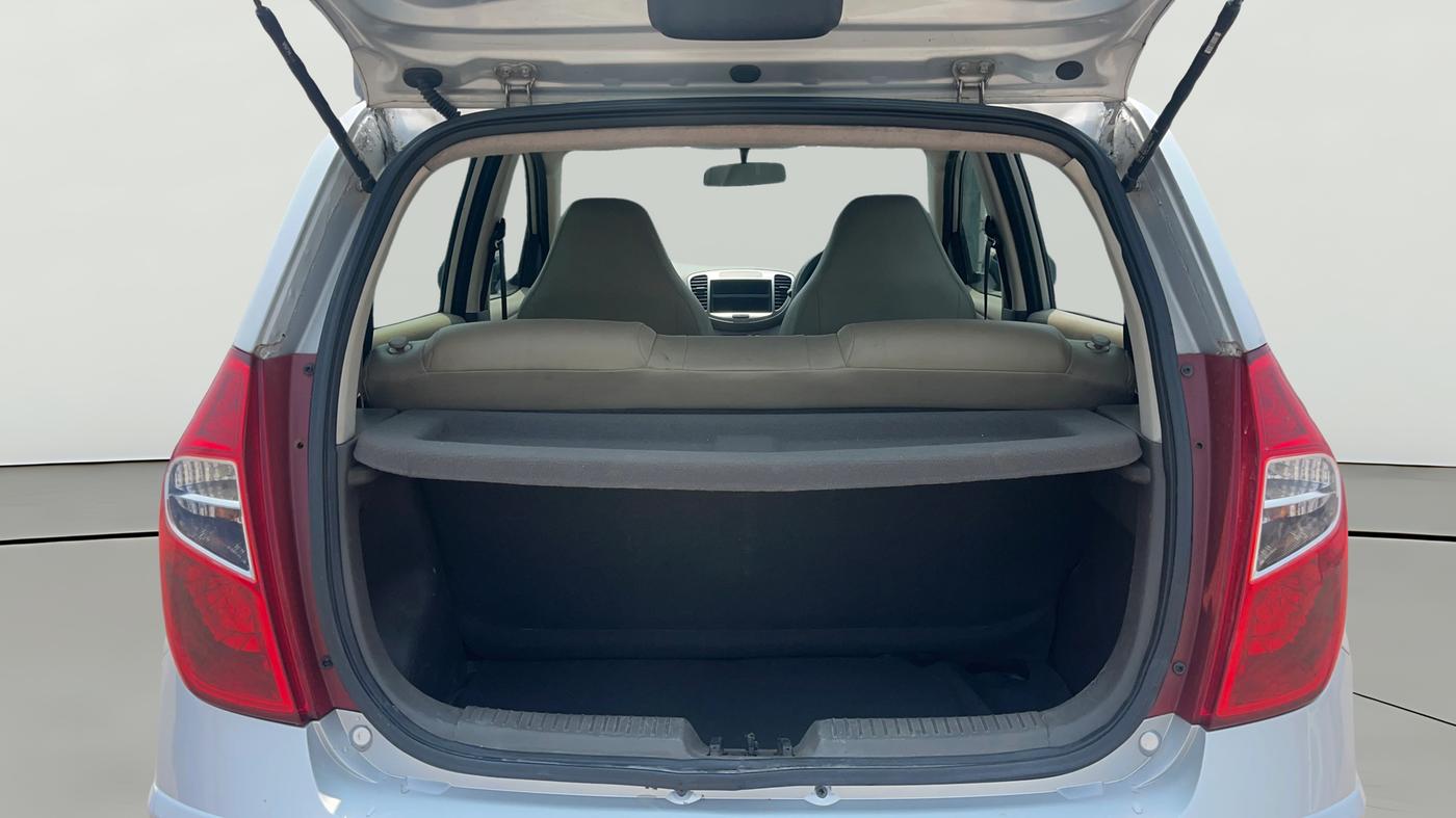 2012 Hyundai i10 MAGNA 1.2, Petrol, Manual, 79,706 km, Boot Open Zoomed View