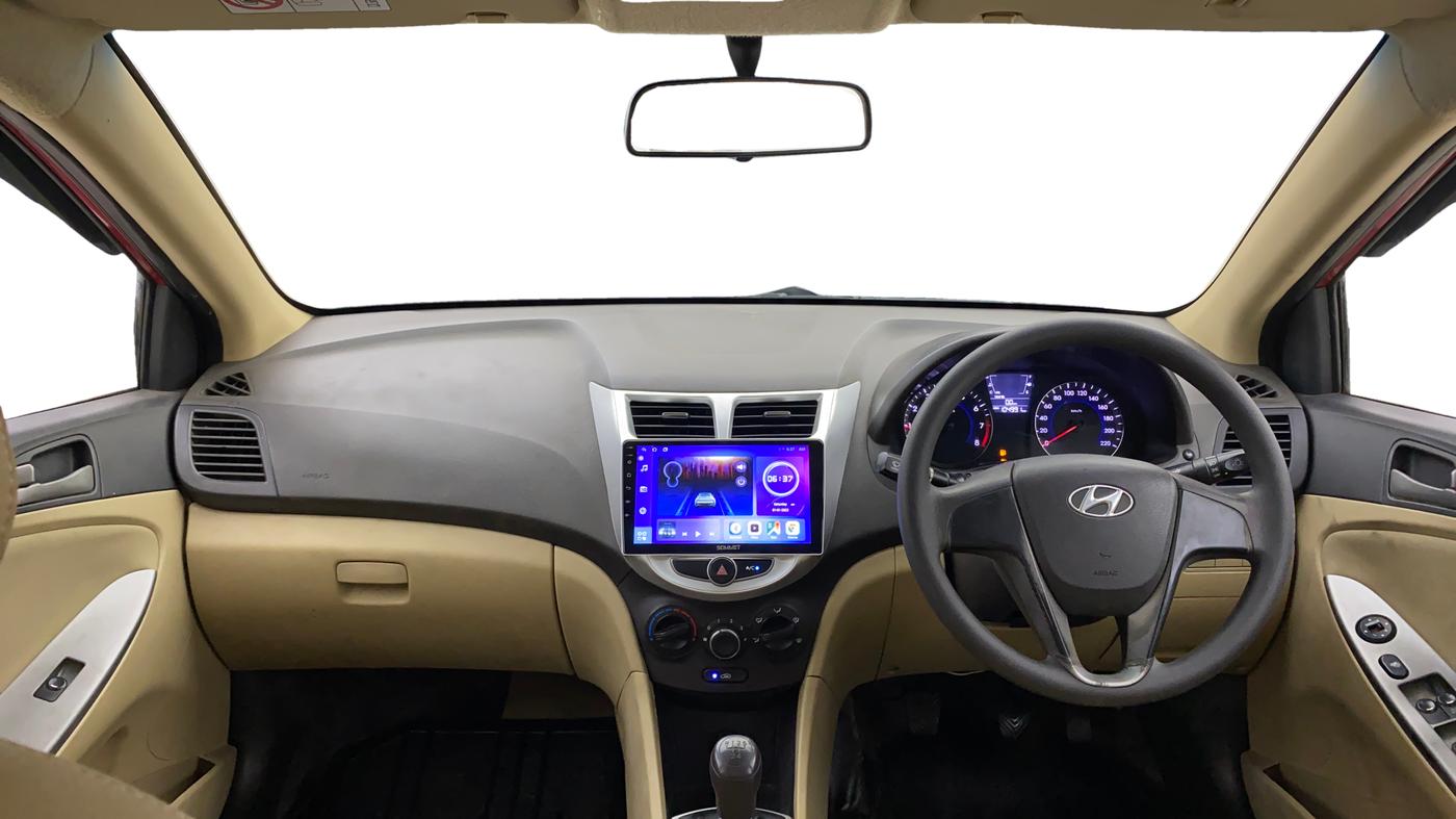 2017 Hyundai Verna FLUIDIC 4S 1.4 VTVT, CNG, Manual, 1,23,456 km, Dashboard