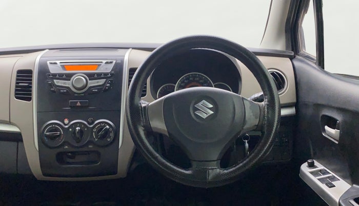 2015 Maruti Wagon R 1.0 VXI, Petrol, Manual, 1,46,341 km, Steering Wheel Close Up