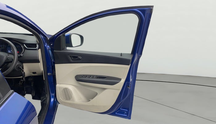 2021 Renault TRIBER RXT, Petrol, Manual, 37,674 km, RHS Front Door