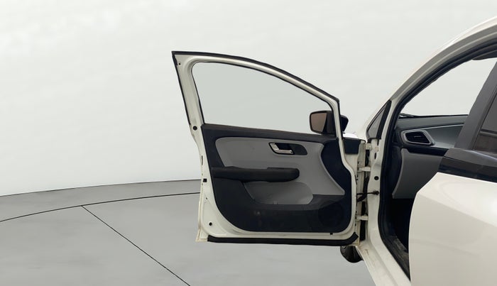 2020 Tata ALTROZ XZ PETROL, Petrol, Manual, 33,536 km, LHS Front Door