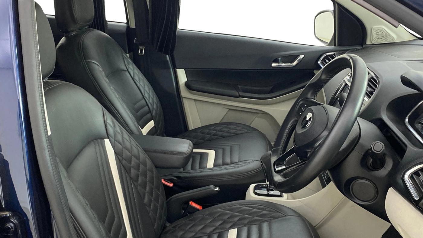 2024 Tata TIGOR XZA Plus iCNG , CNG, Automatic, 6,264 km, Right Side Front Door Cabin